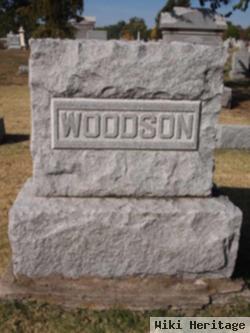 Joseph L A Woodson