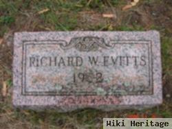 Richard W Evitts