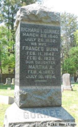 Richard L Gurnee