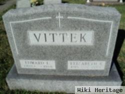 Elizabeth R Vittek