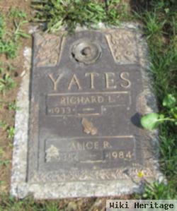 Alice R Yates