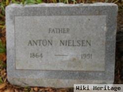 Anton Nielsen