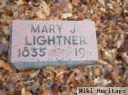 Mary J Lightner