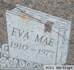 Eva Mae Manninger Daisy