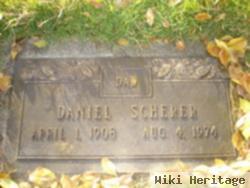 Daniel Scherer