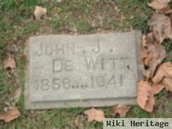 John J Dewitt