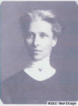 Laura Hullhorst Peters