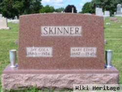 Jay Gola Skinner