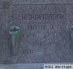 Phyllis J Hordemann