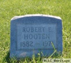 Elias Robert "robert" Hooten