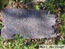 Arnold D Wicklund