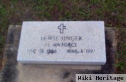 Lewis Singer