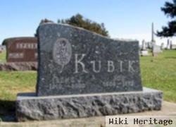 Joseph Kubik