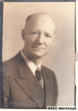 Elbert Edward "mike" Dillon