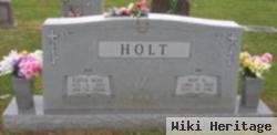 Hoy A Holt