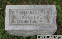 Catherine J Cramberg