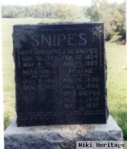 John W. Snipes