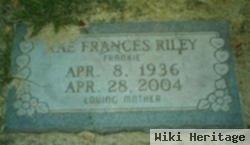 Kae F "frankie" Riley