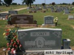 Guthrie Lee "tex" Huskey