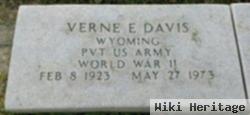 Verne E Davis