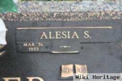 Alesia S Buckner