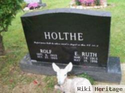 E Ruth Holthe