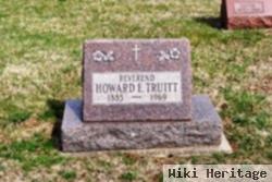 Rev Howard E Truitt