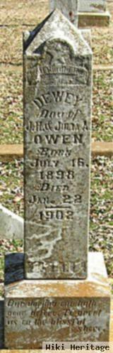 Dewey Owen