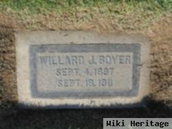 Willard J Boyer