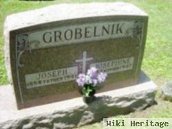 Josephine Kraker Grobelnik