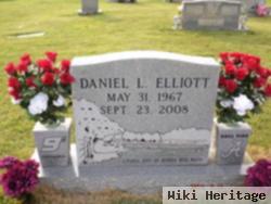 Daniel Lee Elliott