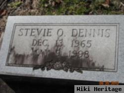Stevie Oneal Dennis