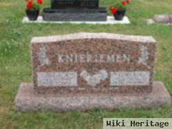 Elmer L Knieriemen