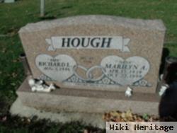 Richard L "papa" Hough