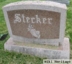 Harold Wilbert "peck" Stecker