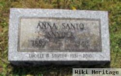 Anna Santo Snyder