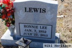 Ronnie Lee Lewis