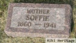 Sophia "soffie" Martinson