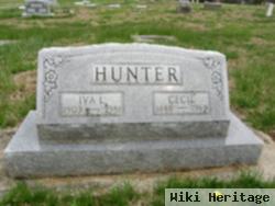 Iva L Hunter