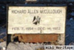 Richard A Mccullough