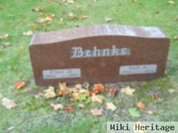 Ruth A Behnke