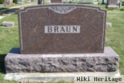 Infant Son Braun