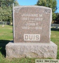 Johanne M Duis