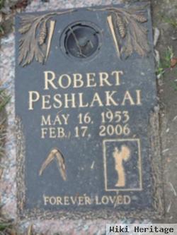 Robert P Peshlakai