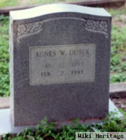 Agnes W Dusek