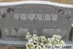 Versie E. Outlaw Leary