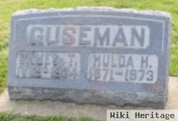 Hulda H Roberson Guseman