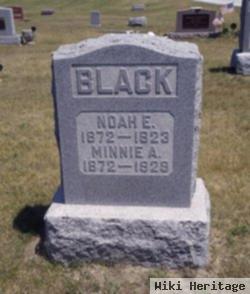 Noah E Black