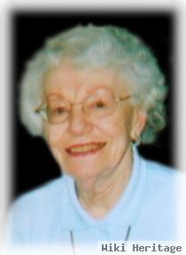 Dorothy B. Baumbach Beckmann