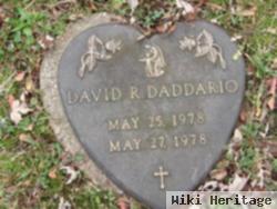 David R Daddario